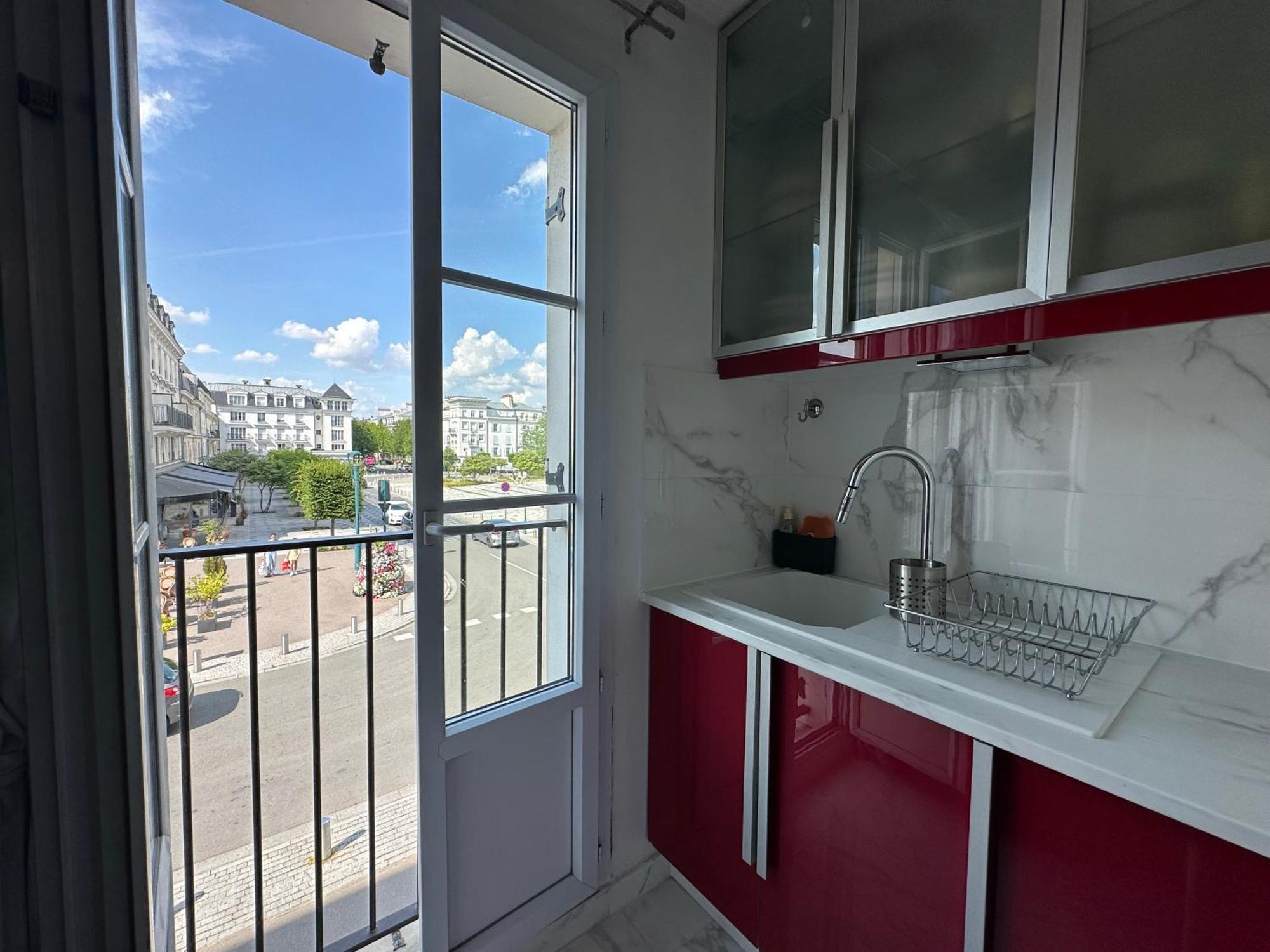 Appt Vue Place De Toscane - 4Min Disneyland-Paris Serris Exterior foto